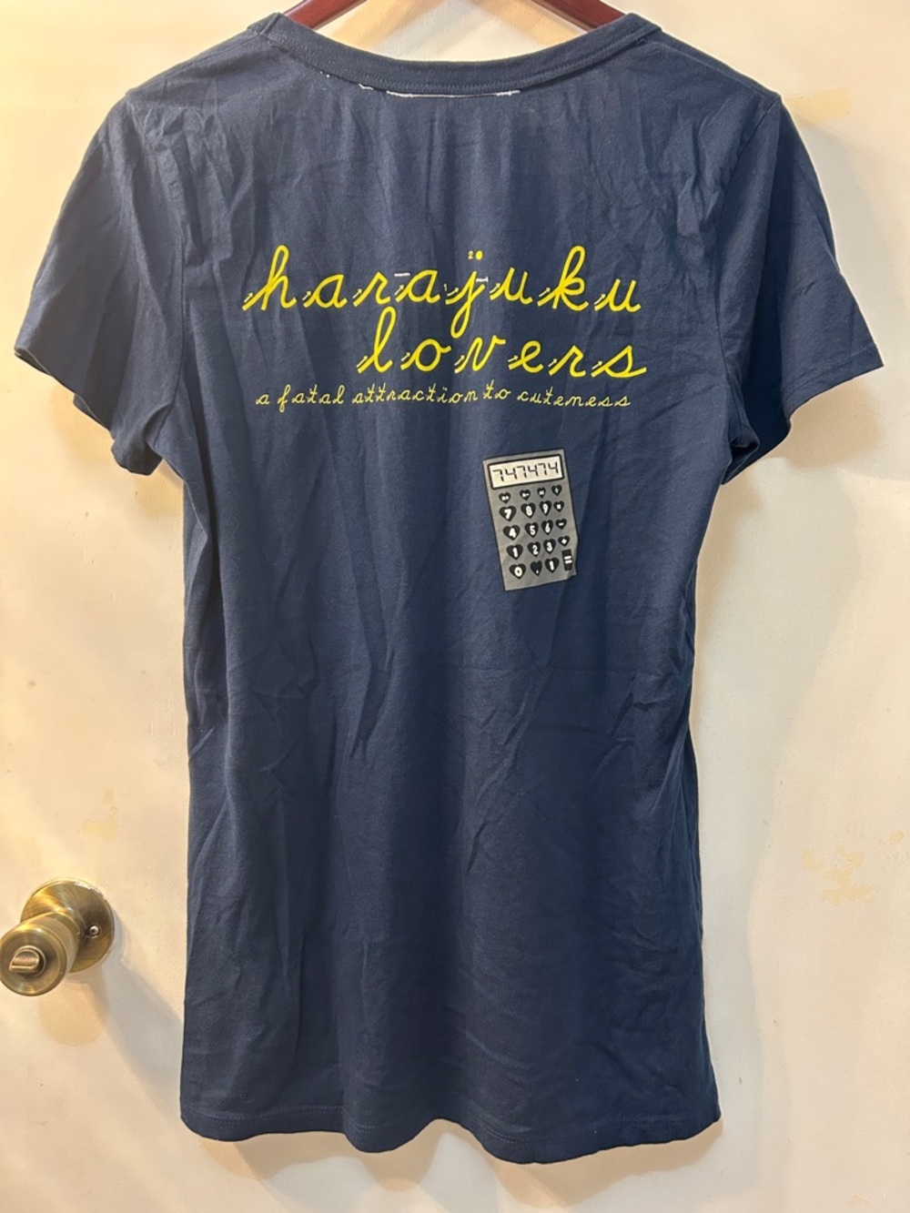 Harajuku Lovers Navy Blue Tee with Harajuku Girl Red Vest Graphics, Sz XL - Picture 3 of 6